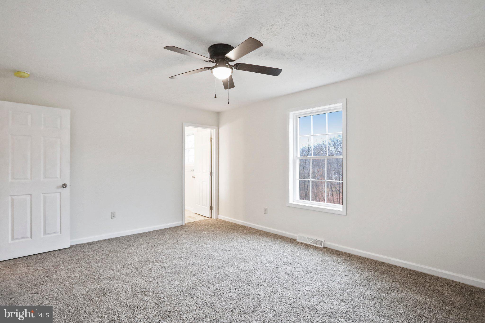 794 Forest Road Chambersburg, PA 17202 - Photo 20 of 33 Primary bedroom