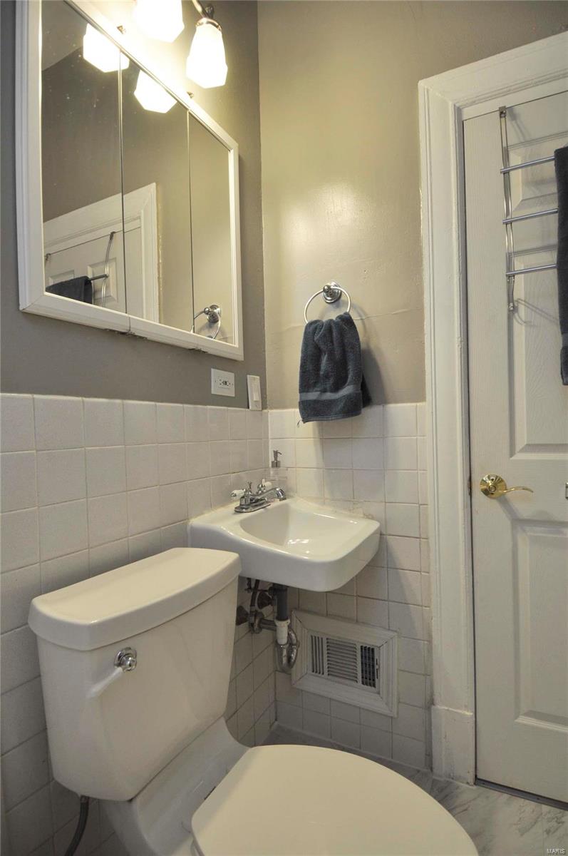 3146 Morgan Ford Road St. Louis, MO 63116 - Photo 38 of 67