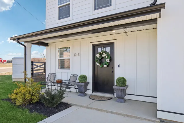 $480,000 | 1010 Addler Drive, Springfield, TN 37172