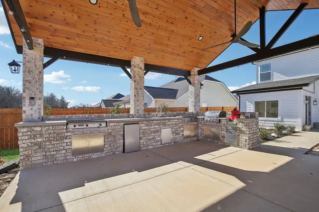 $480,000 | 1010 Addler Drive, Springfield, TN 37172