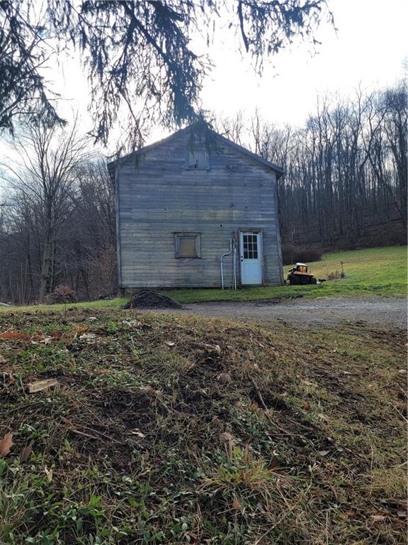 2140 Bennetts Run Road Beaver Falls, PA 15010 - Photo 2 of 14 Gallery Image 2