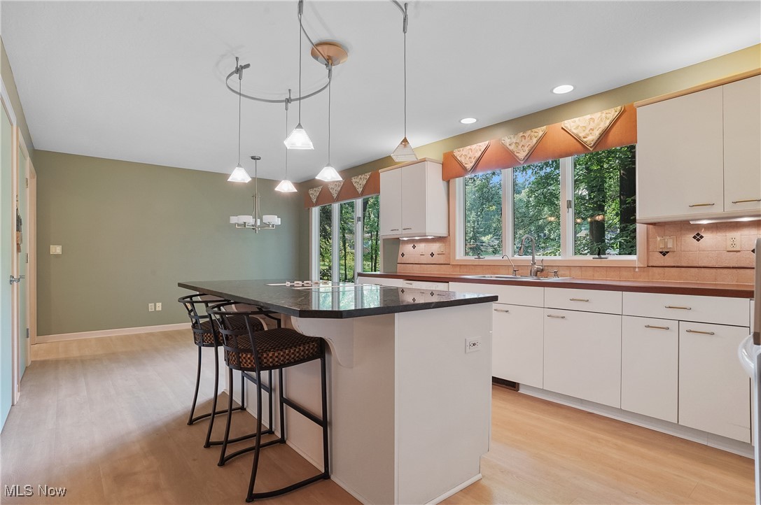 80 Hawthorne Avenue Rittman, OH 44270 - Photo 15 of 37 Breakfast Bar