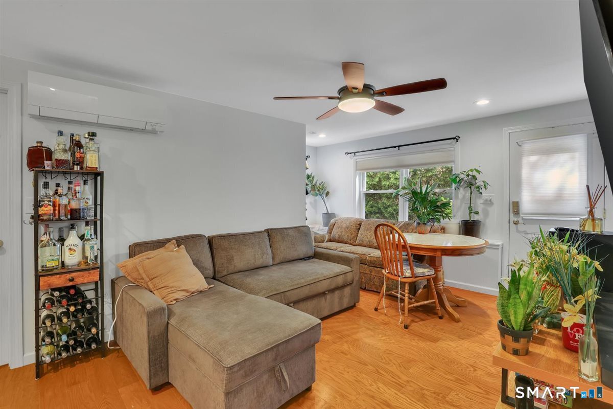 58 School House Road Wallingford, CT 06492 - Photo 28 of 35