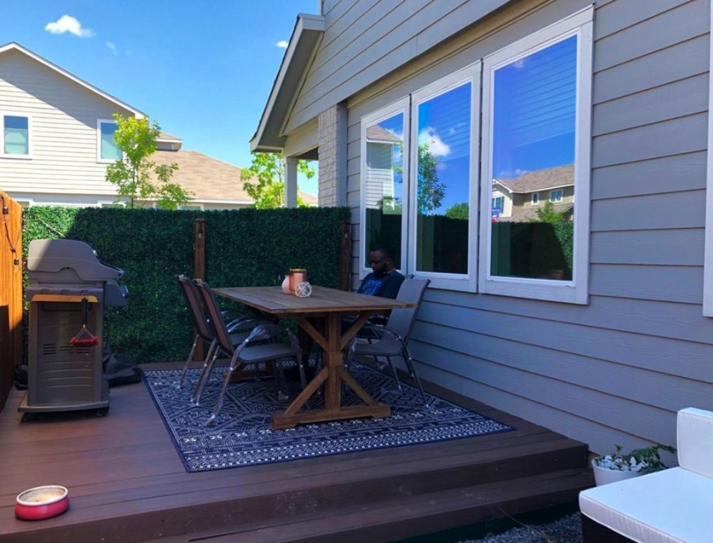 14110 Luisium View, Unit 72 Pflugerville, TX 78660 - Photo 18 of 21 a outdoor dining space with furniture