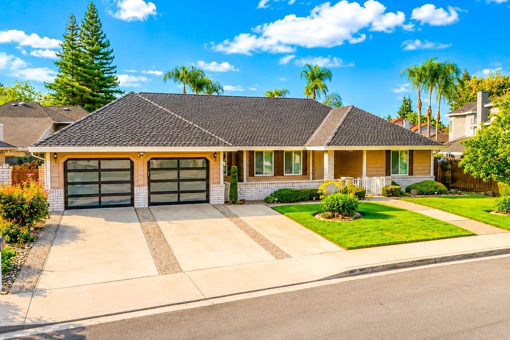 2233 Cheyenne Way Modesto, CA 95356 - Photo 7 of 41 Gallery Image 7