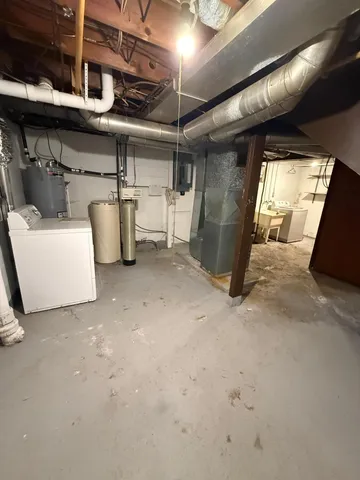 $125,000 | 805 East Elm Street, Redwood Falls, MN 56283