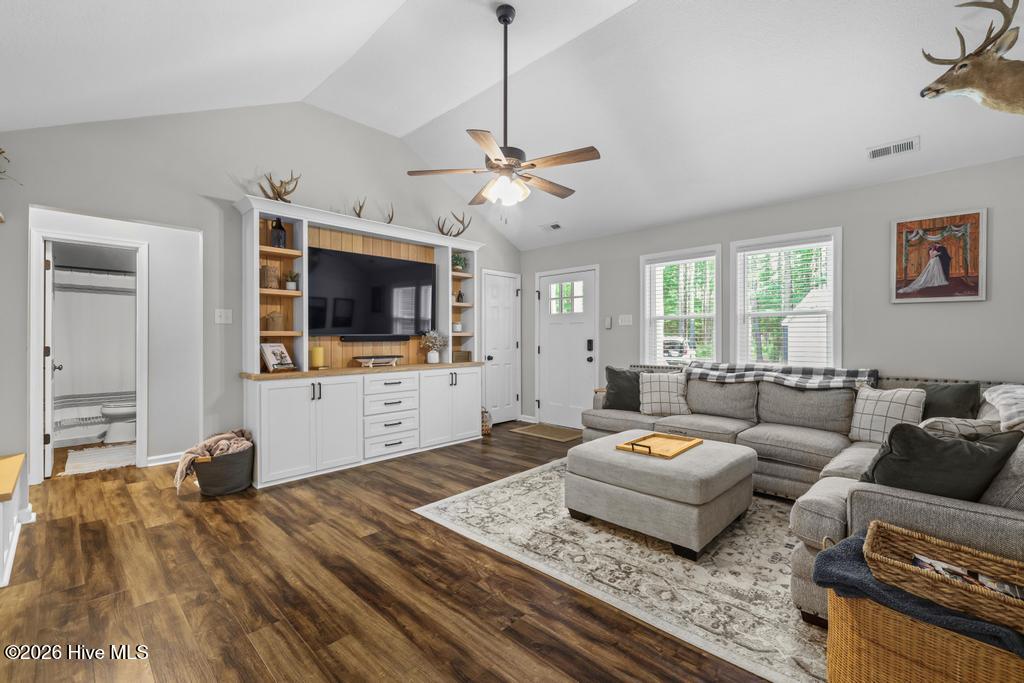 258 Guinea Mill Road Moyock, NC 27958 - Photo 4 of 54 Great Room with built ins.