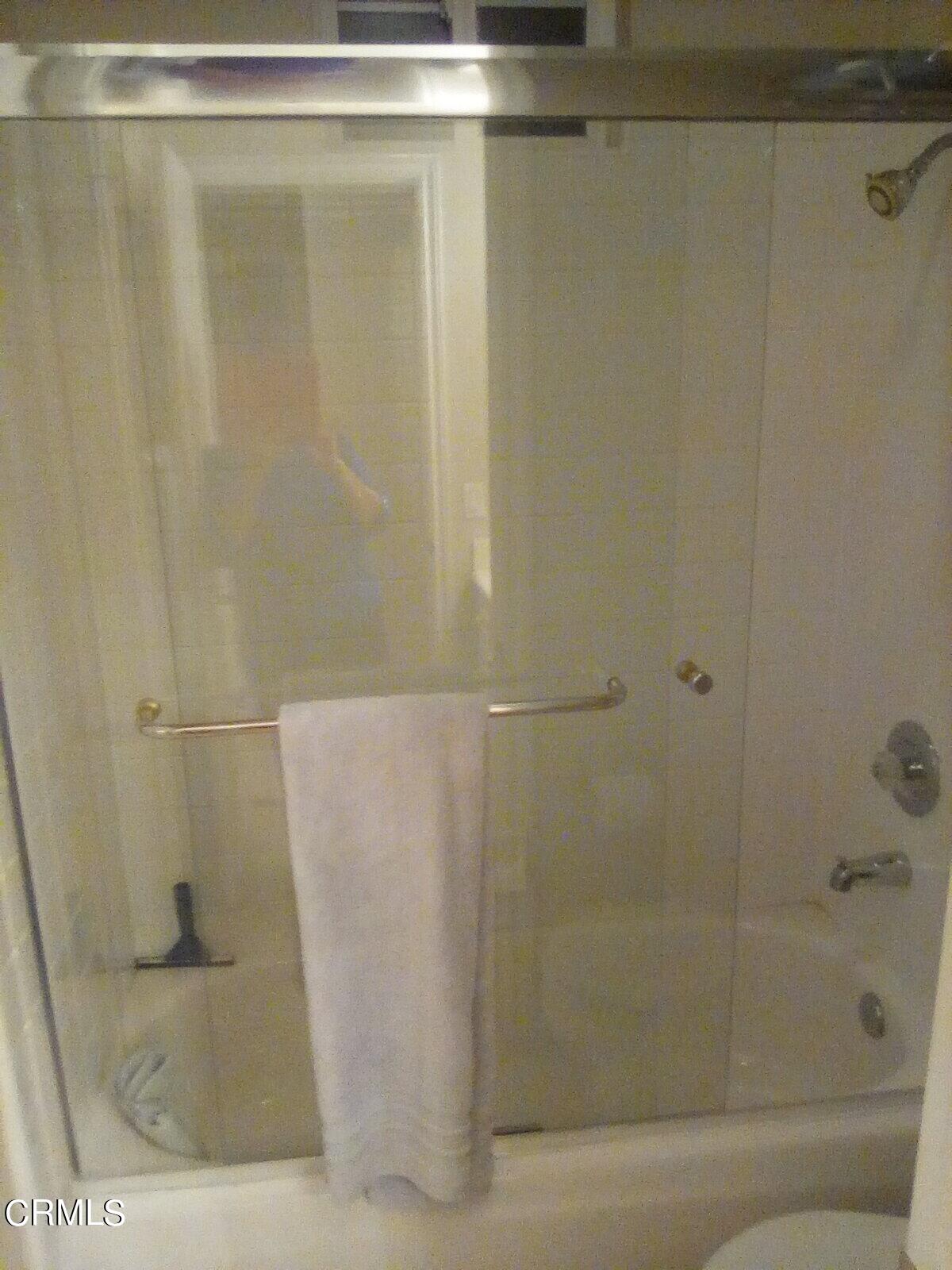 3502 Giddings Ranch Road Altadena, CA 91001 - Photo 25 of 33 a bathroom with a shower