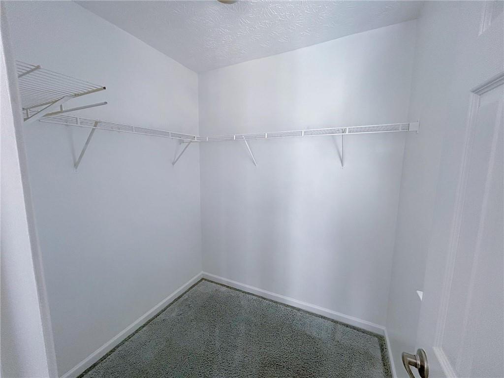 4222 High Park Lane Atlanta, GA 30344 - Photo 11 of 17