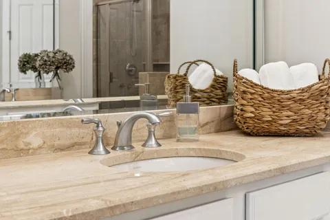 $795,000 | 1015 Westhaven Boulevard, Unit 210, Franklin, TN 37064