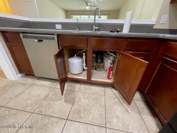 $1,995 | 4199 Highwood Drive, Jacksonville, FL 32216