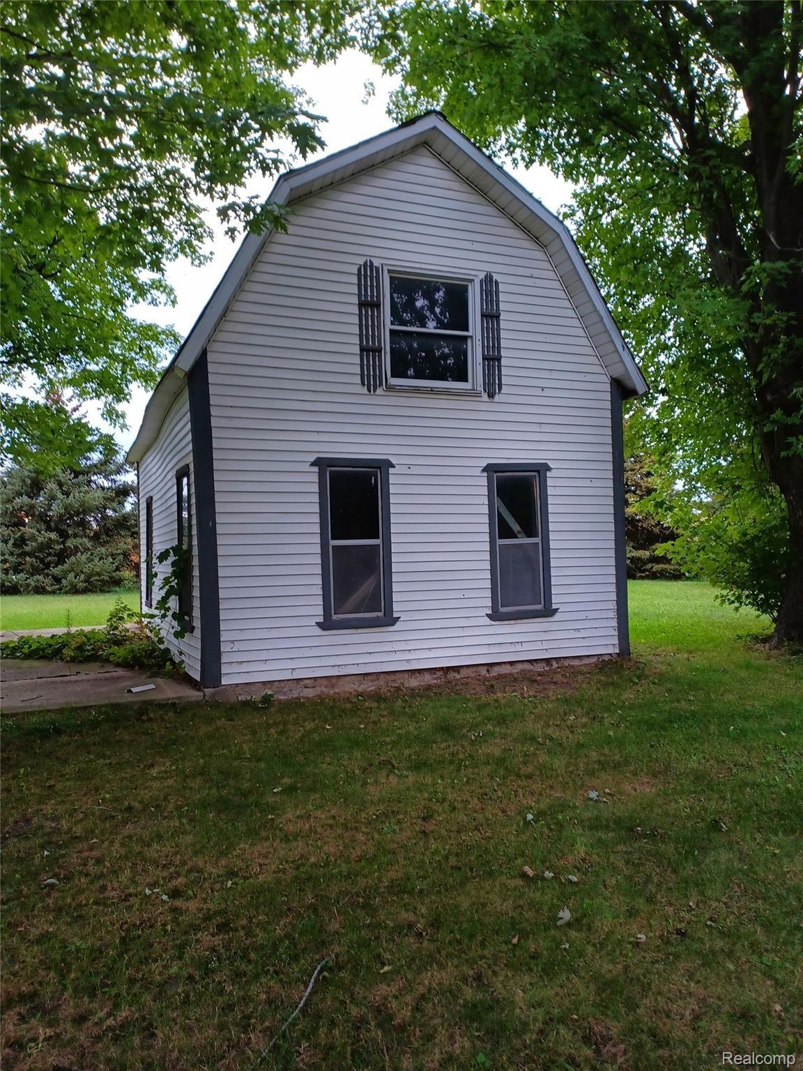 3410 South Iva Road Hemlock, MI 48626 - Photo 29 of 30 20210903_182210-01.jpeg