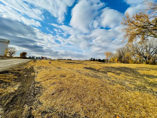 $45,000 | 3 Cottonwood Lake Drive, Windom, MN 56101