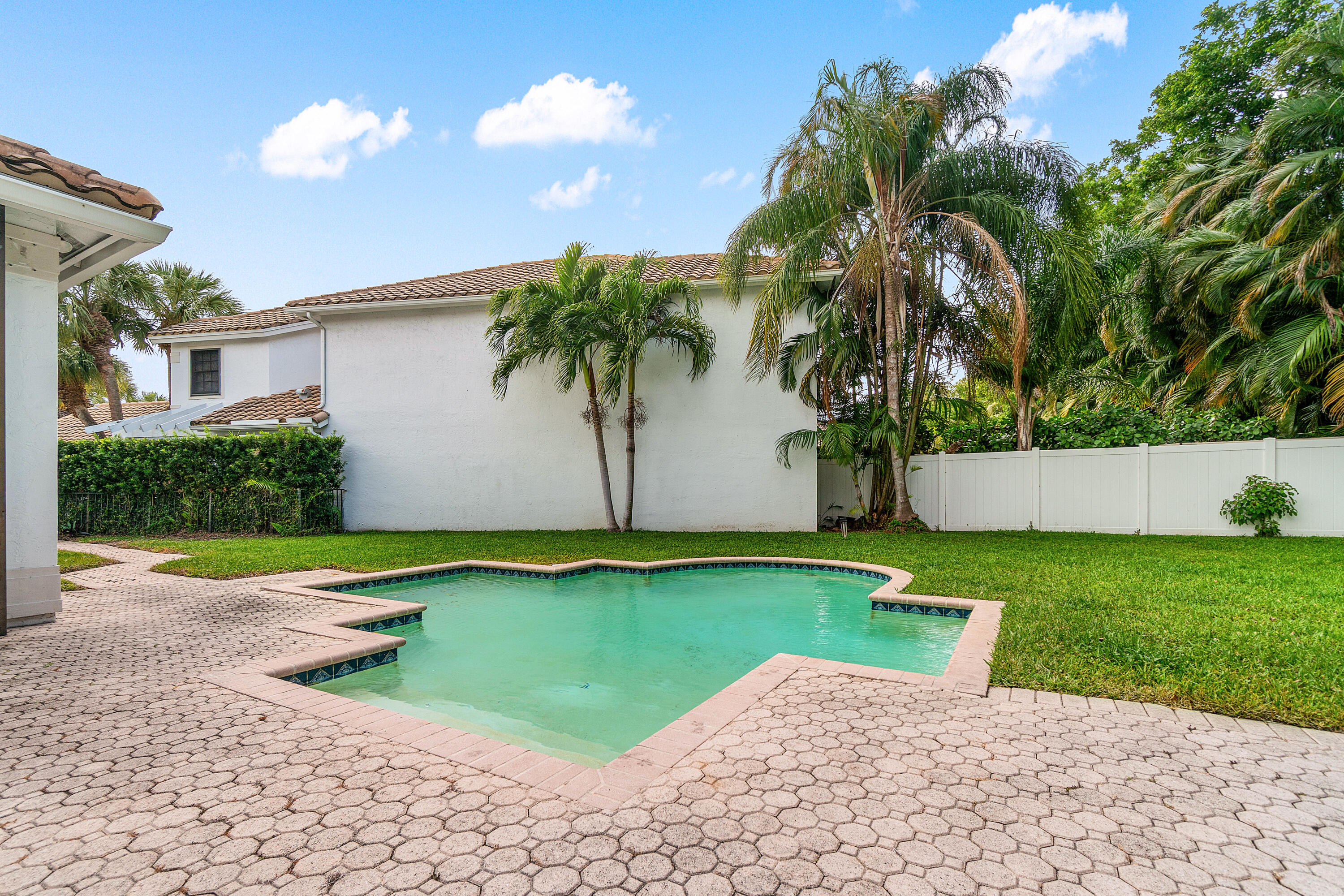 2489 Northwest 64th Street Boca Raton, FL 33496 - Photo 26 of 46 Pool and Yard