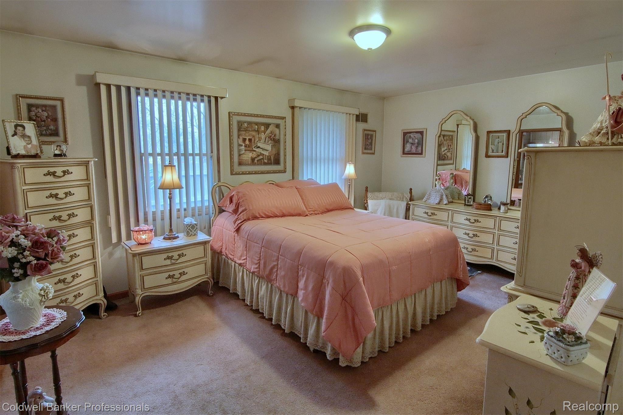 12041 Haggerty Road Belleville, MI 48111 - Photo 17 of 31 17-Master Bedroom.jpg