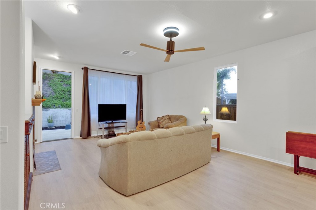 30809 Point Woods Court Temecula, CA 92591 - Photo 12 of 45