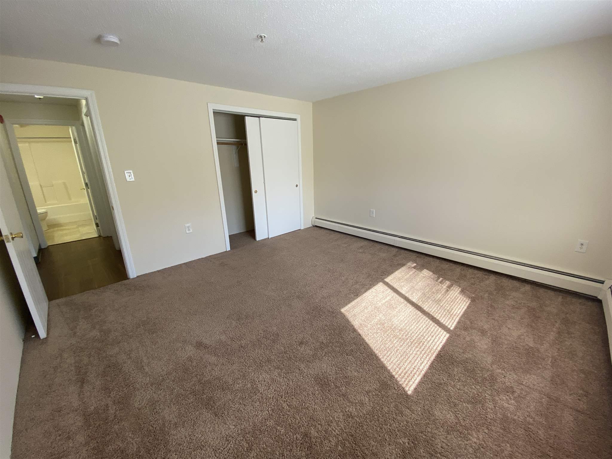 29 Capron Road, Unit 57 Milford, NH 03055 - Photo 21 of 40