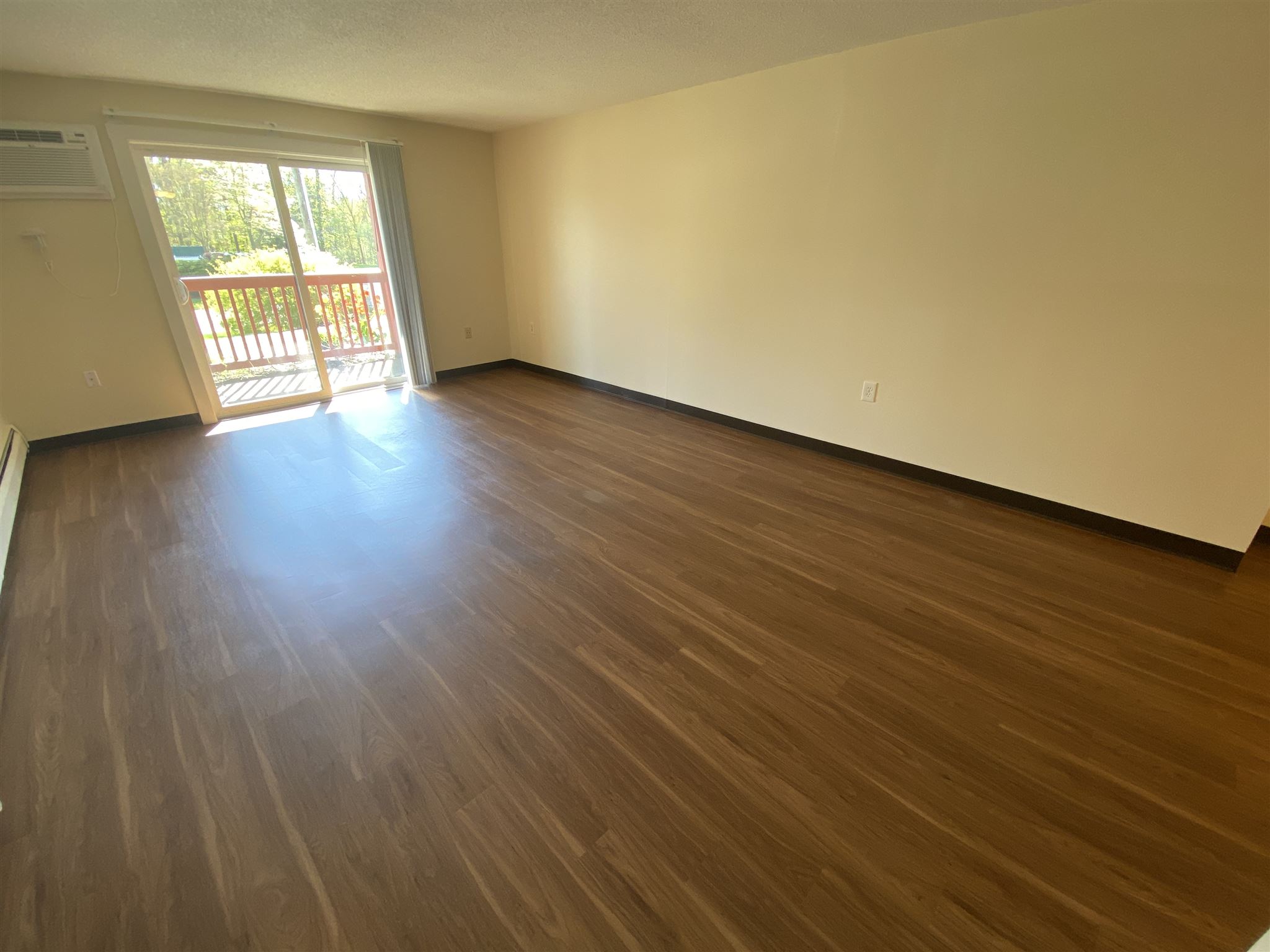 29 Capron Road, Unit 57 Milford, NH 03055 - Photo 3 of 40