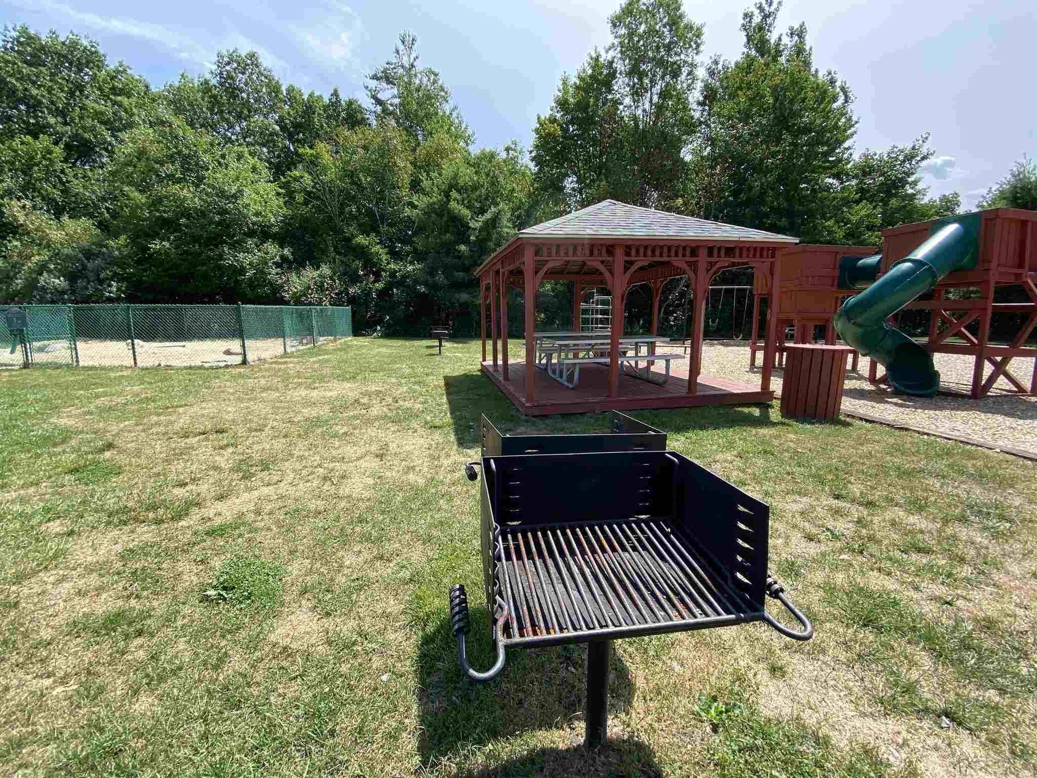 29 Capron Road, Unit 57 Milford, NH 03055 - Photo 40 of 40