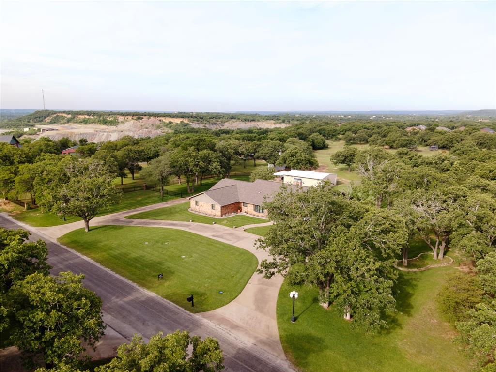 4 Buckskin Road Mineral Wells, TX 76067 - Photo 5 of 40