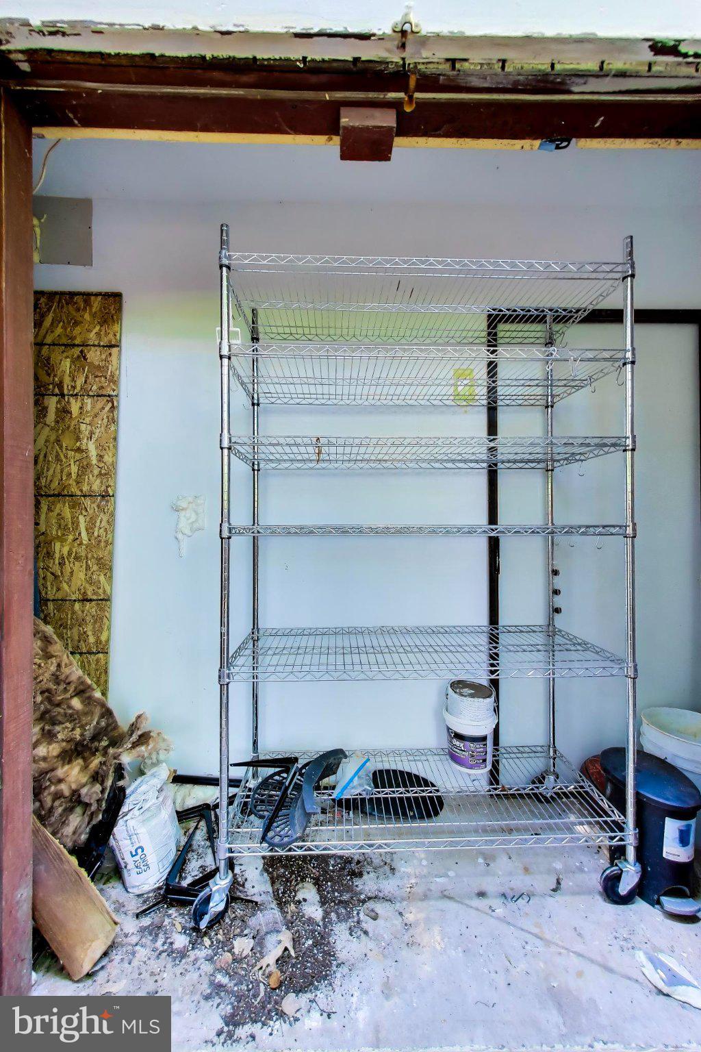 2225 Southgate Square Reston, VA 20191 - Photo 35 of 40 Additional storage of back patio