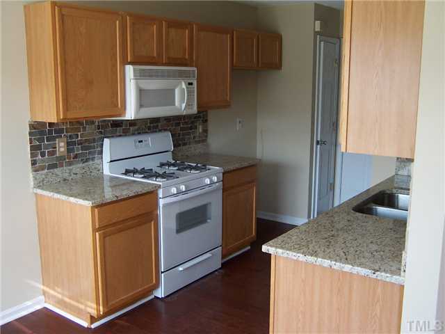 9109 Shallcross Way Raleigh, NC 27617 - Photo 6 of 9