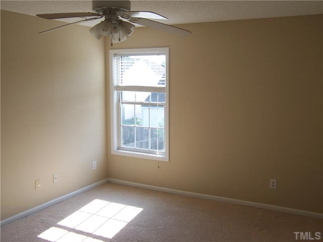 9109 Shallcross Way Raleigh, NC 27617 - Photo 9 of 9