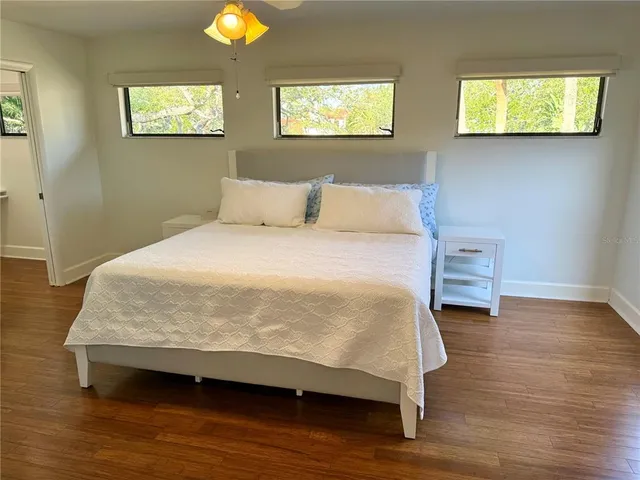 $10,000 | 3111 Bayou Sound, Longboat Key, FL 34228