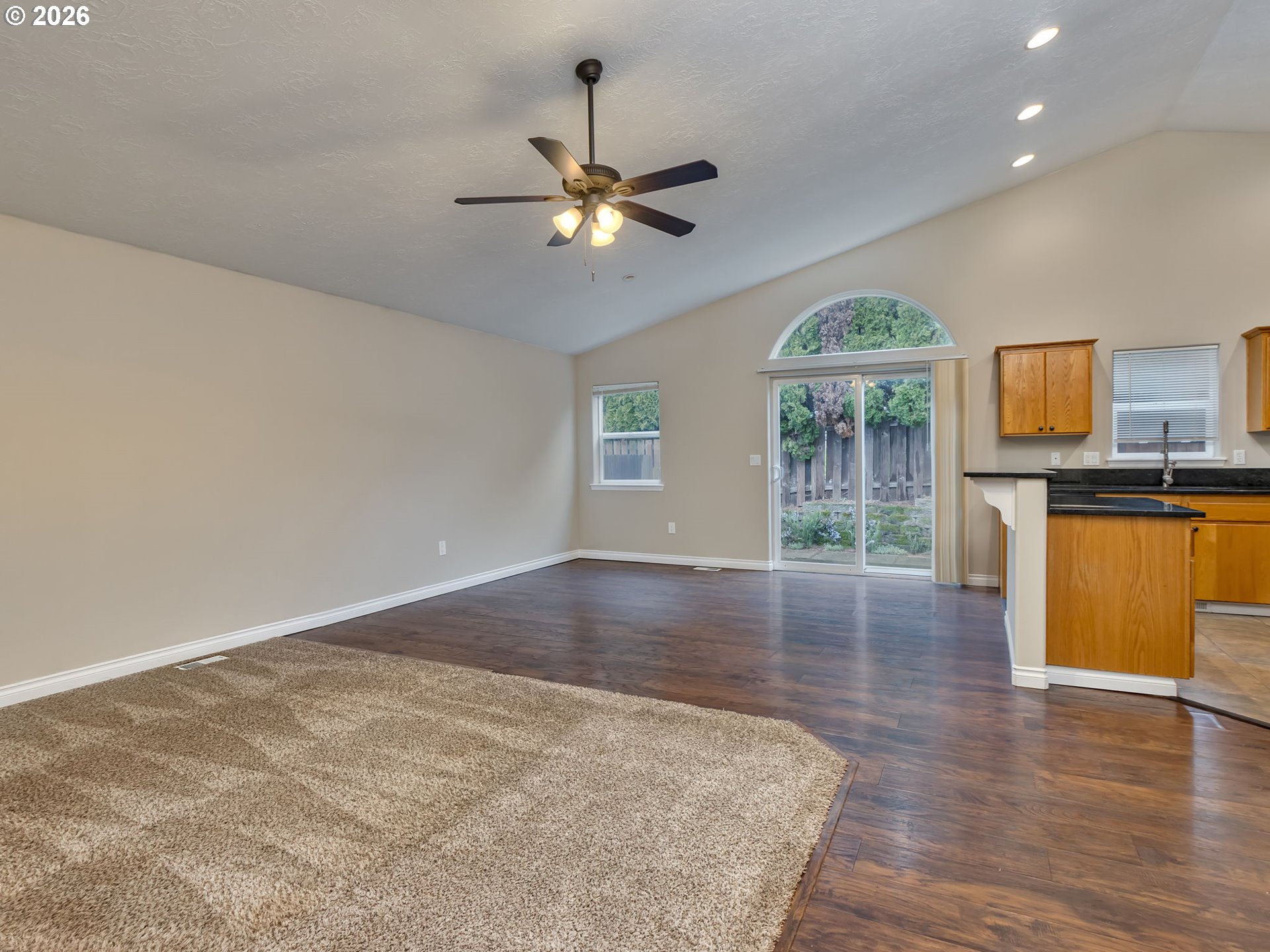 38859 Jerger Street Sandy, OR 97055 - Photo 4 of 17 Great Room