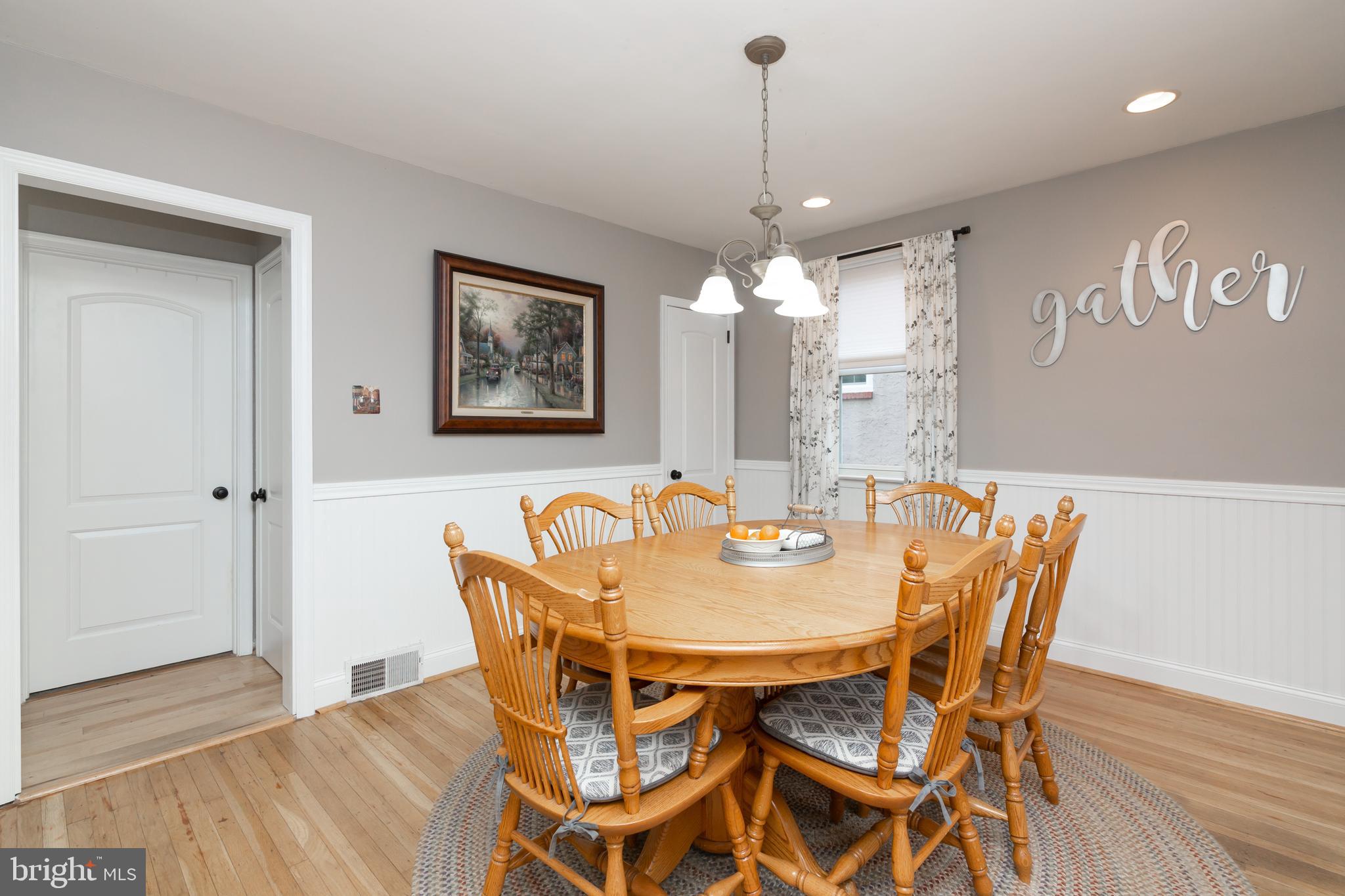 207 Rolling Road Broomall, PA 19008 - Photo 12 of 36