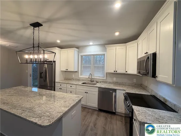 $2,600 | 7120 Suter Road, Coopersburg, PA 18036