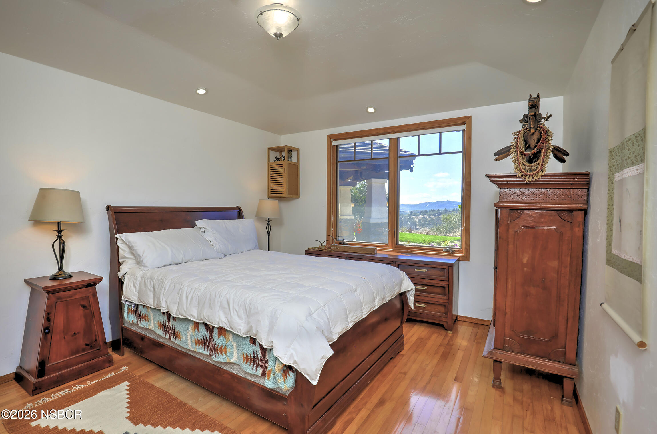 3300 Catalina Road Lompoc, CA 93436 - Photo 22 of 41 Guest Room