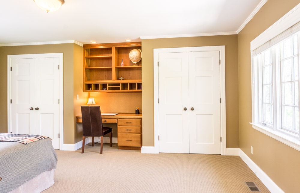 3624 Brookview Road Rockford, IL 61107 - Photo 15 of 25 a view of room with furniture and windows