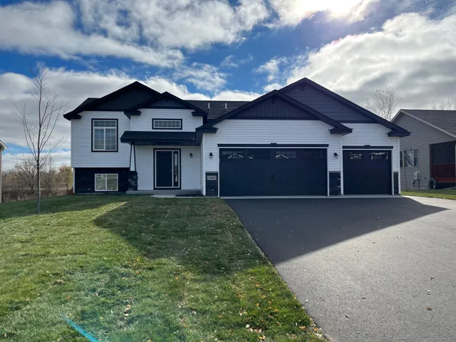 $334,900 | 22840 Silver Avenue, St. Augusta, MN 56301