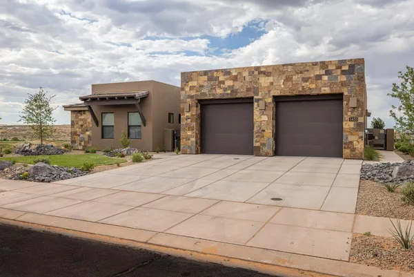 $1,688,000 | 1451 West Shinnecock Circle, St. George, UT 84770