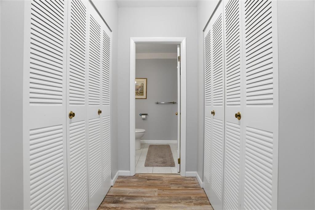 5715 Beacon Street, Unit 107 Pittsburgh, PA 15217 - Photo 32 of 50