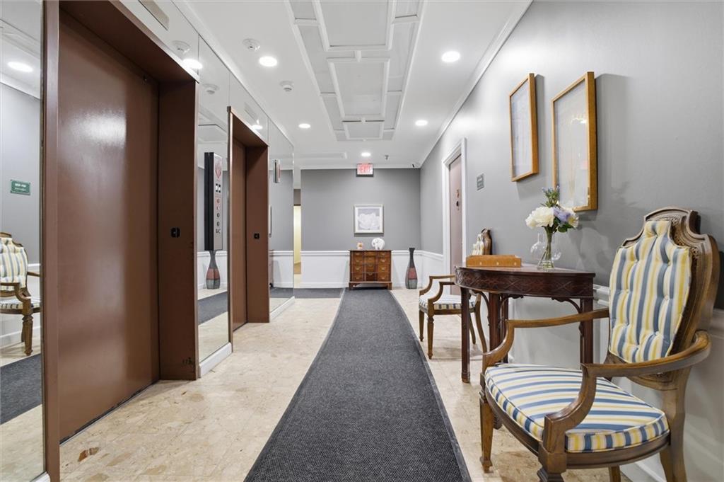 5715 Beacon Street, Unit 107 Pittsburgh, PA 15217 - Photo 8 of 50