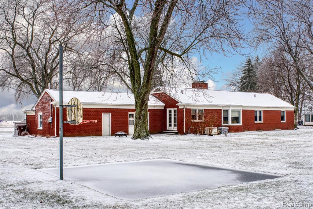7900 Sharpe Road Fowlerville, MI 48836 - Photo 41 of 42 Gallery Image 41