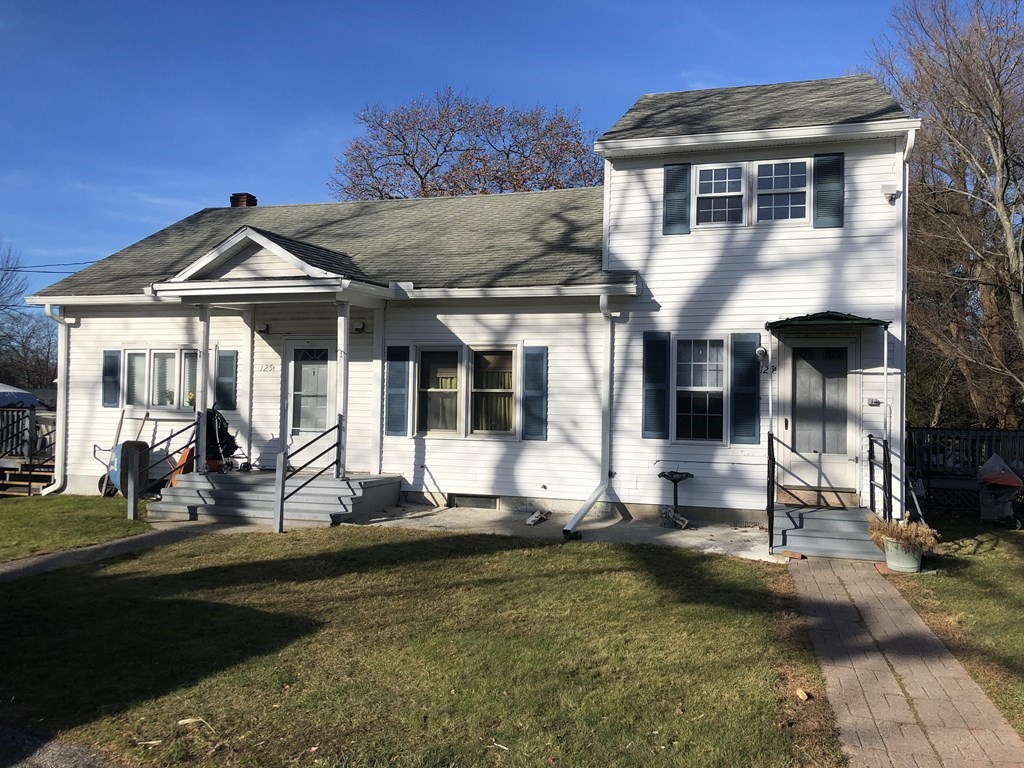 125 Sunderland Road Worcester, MA 01604 - Photo 1 of 1 Gallery Image 1