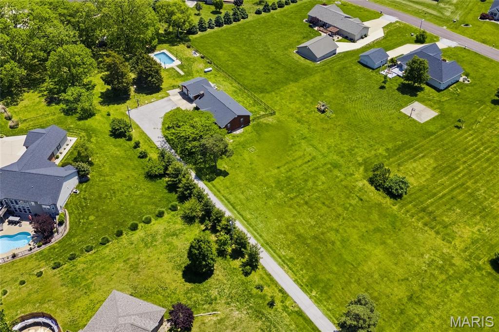 2712 Vulliet Road Highland, IL 62249 - Photo 45 of 48