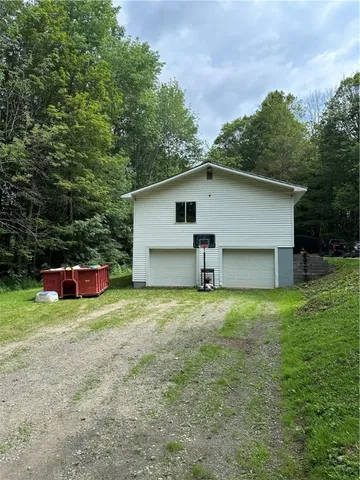 $239,900 | 3582 County Highway, South New Berlin, NY 13843