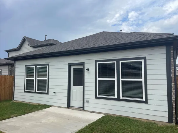 $3,200 | 5810 Blue Grama Drive, Katy, TX 77493