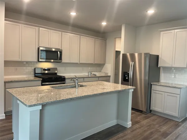 $3,200 | 5810 Blue Grama Drive, Katy, TX 77493