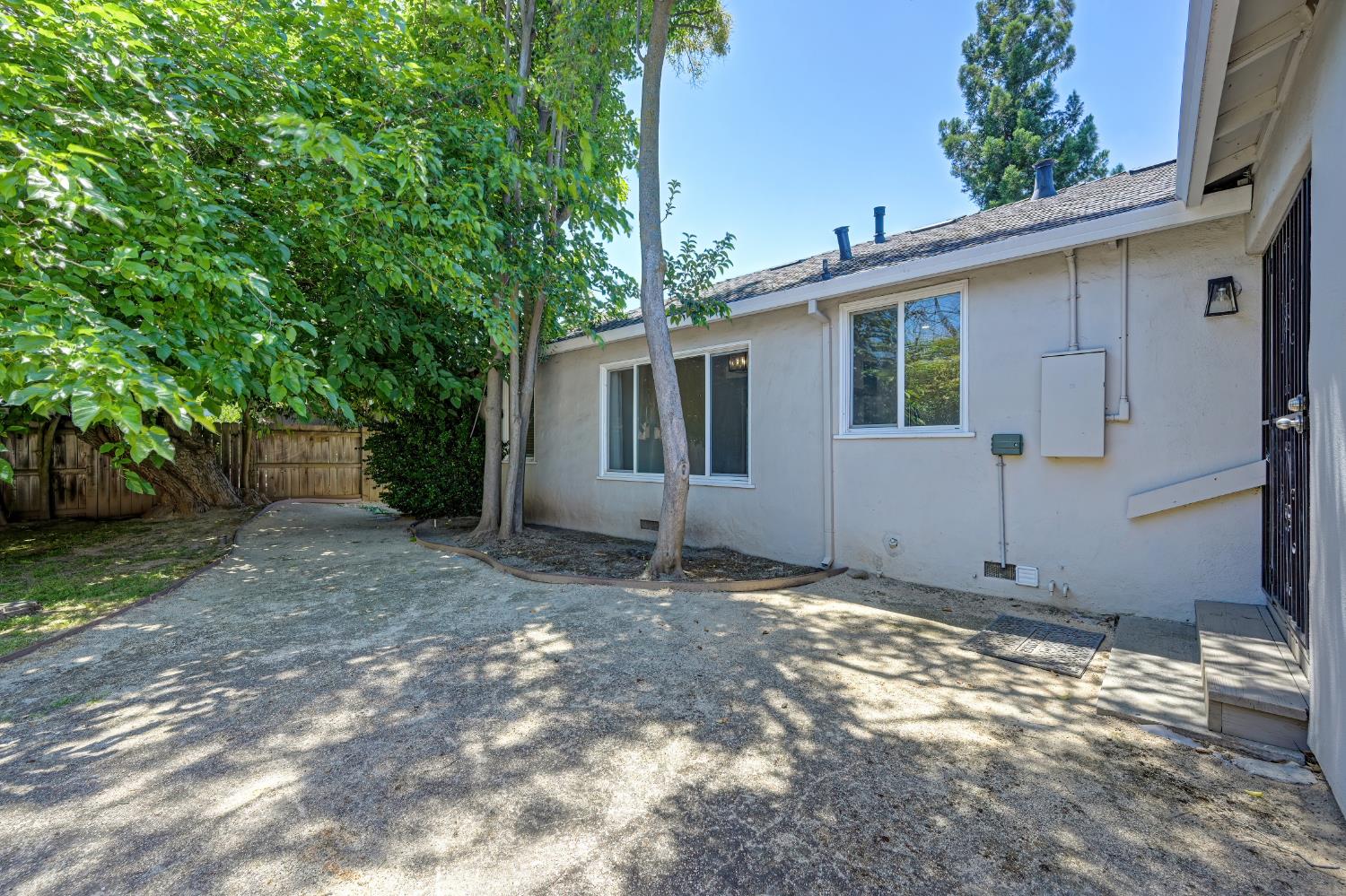 3256 Strevel Way Sacramento, CA 95821 - Photo 30 of 50