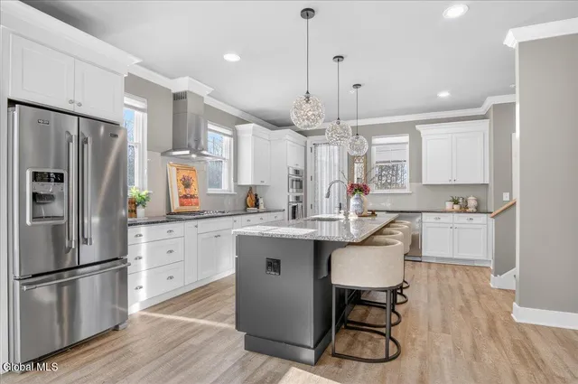 $785,000 | 3 Gibson Court, Saratoga Springs, NY 12866