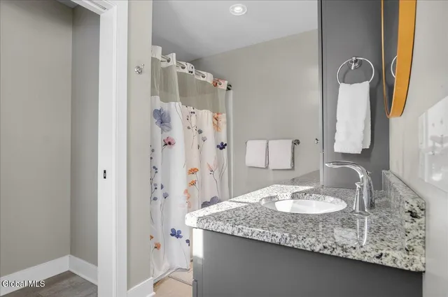 $785,000 | 3 Gibson Court, Saratoga Springs, NY 12866