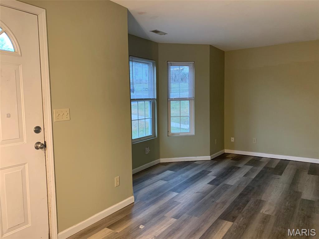 403 Frank Street Washington, MO 63090 - Photo 4 of 30