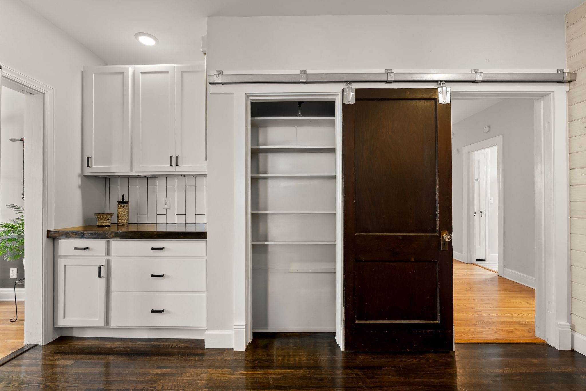 700 5th Avenue West Springfield, TN 37172 - Photo 13 of 51 Gallery Image 13