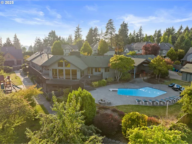 $1,180,000 | 14330 Southeast Donatello Loop, Happy Valley, OR 97086