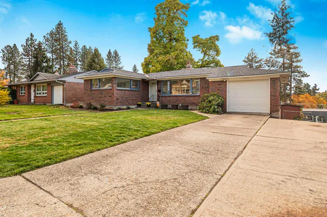 $390,000 | 5333 North Greenwood Boulevard, Spokane, WA 99205
